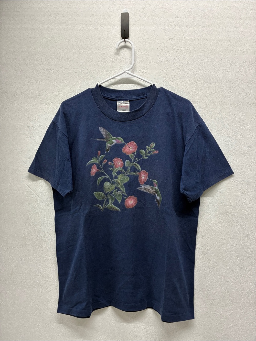 Vintage 90s Oneita Hummingbird Graphic Tee Shirt Nature Single Stitch